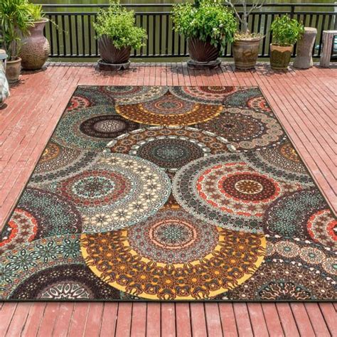 how to hold down outdoor rugs